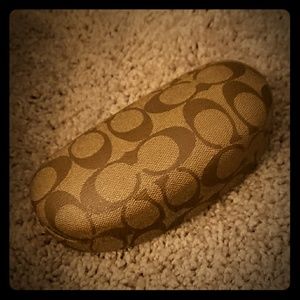 🚫🚫SOLD🚫🚫Coach Sunglasses Case